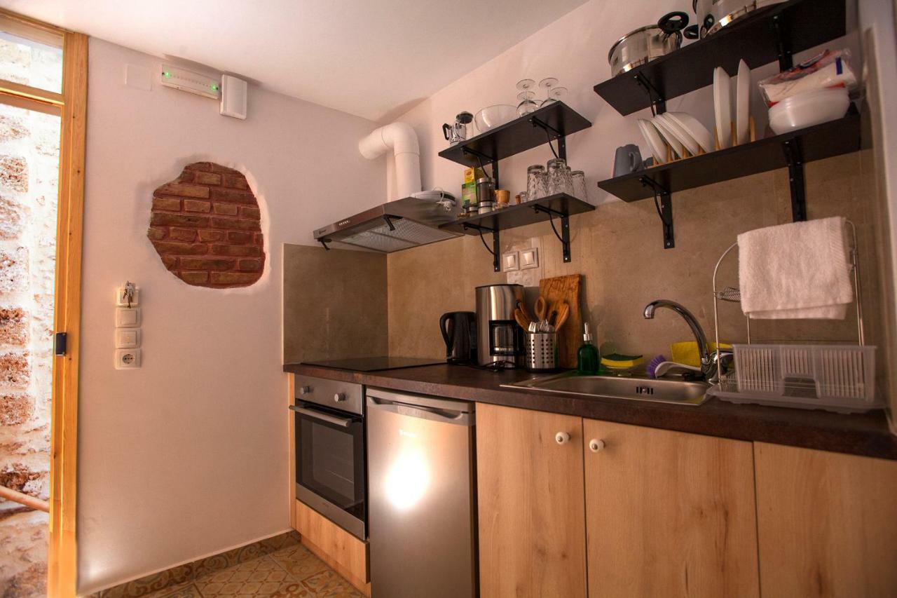 Green Door Apartment Chania  Exterior photo